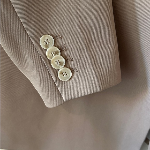 H&M Tan Blazer - Large - Picture 5 of 11